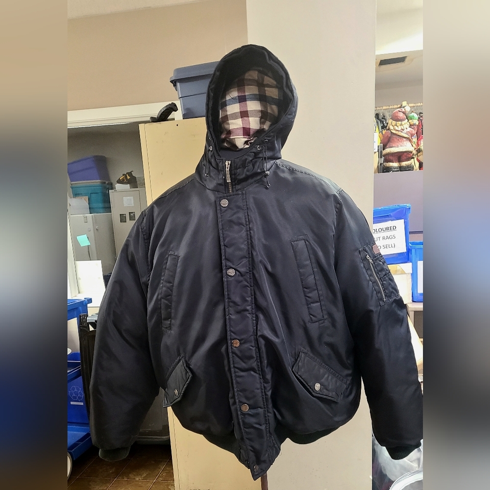 Sold Sold Sold Mens black SEAN JOHN down oversized puffer jacket 2X